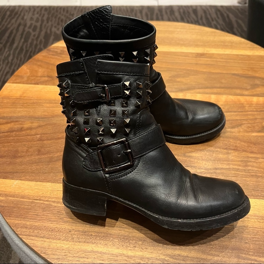Valentino Rockstud Boots - Picture 4 of 14